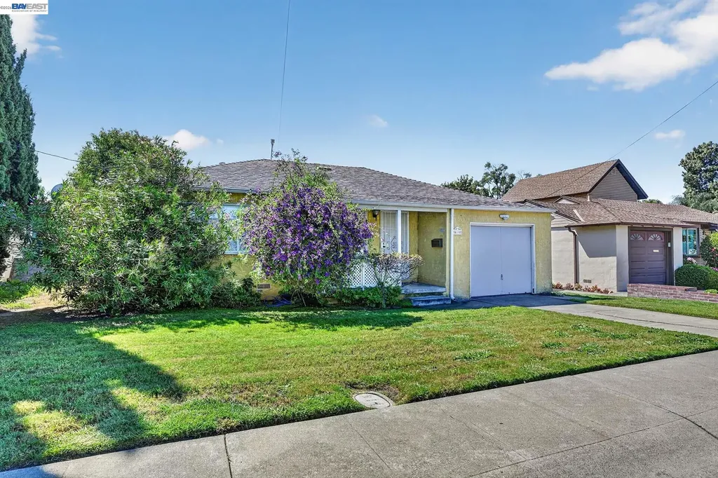 4035 Somerset Avenue Castro Valley CA 94546