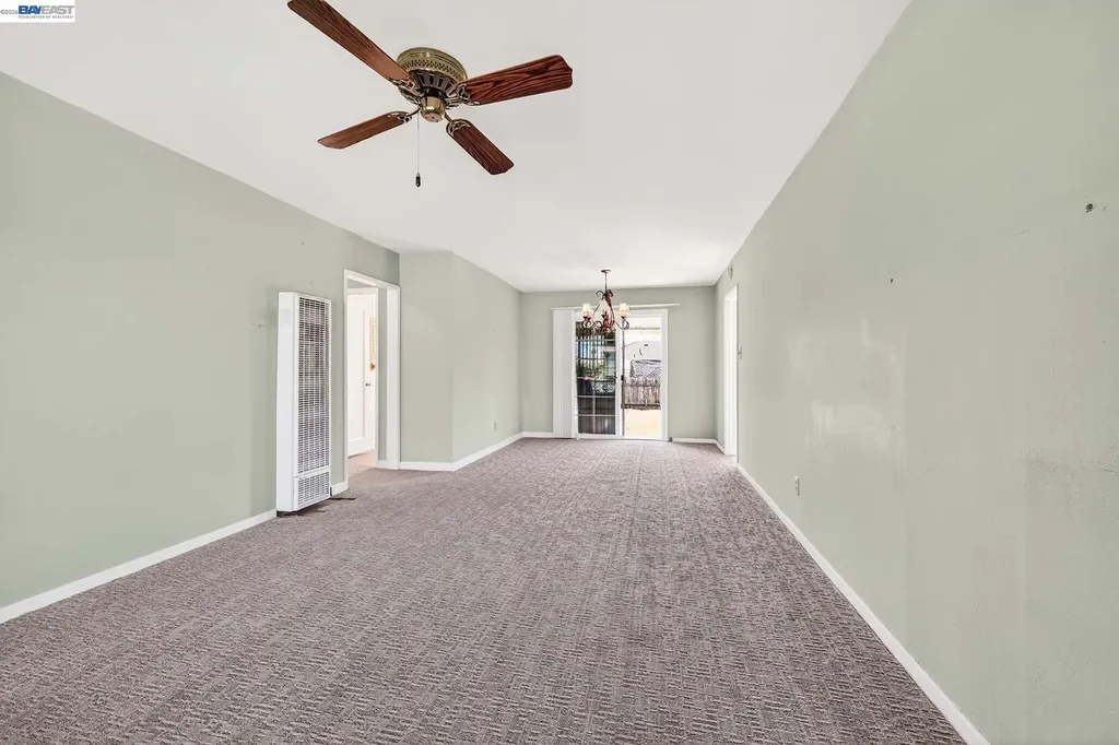 4035 Somerset Avenue Castro Valley CA 94546