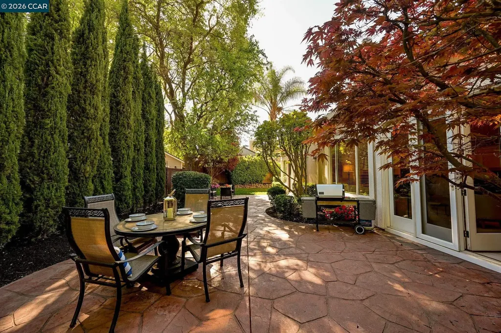101 Victoria Place Danville CA 94506