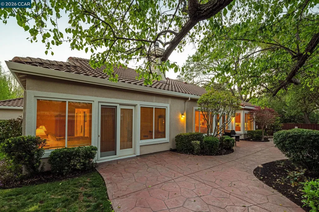 101 Victoria Place Danville CA 94506