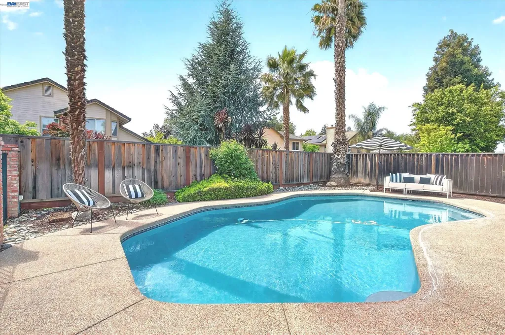 63 Alysia Court Livermore CA 94550