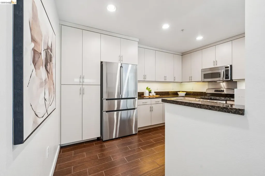 288 3rd Street Oakland CA 94607