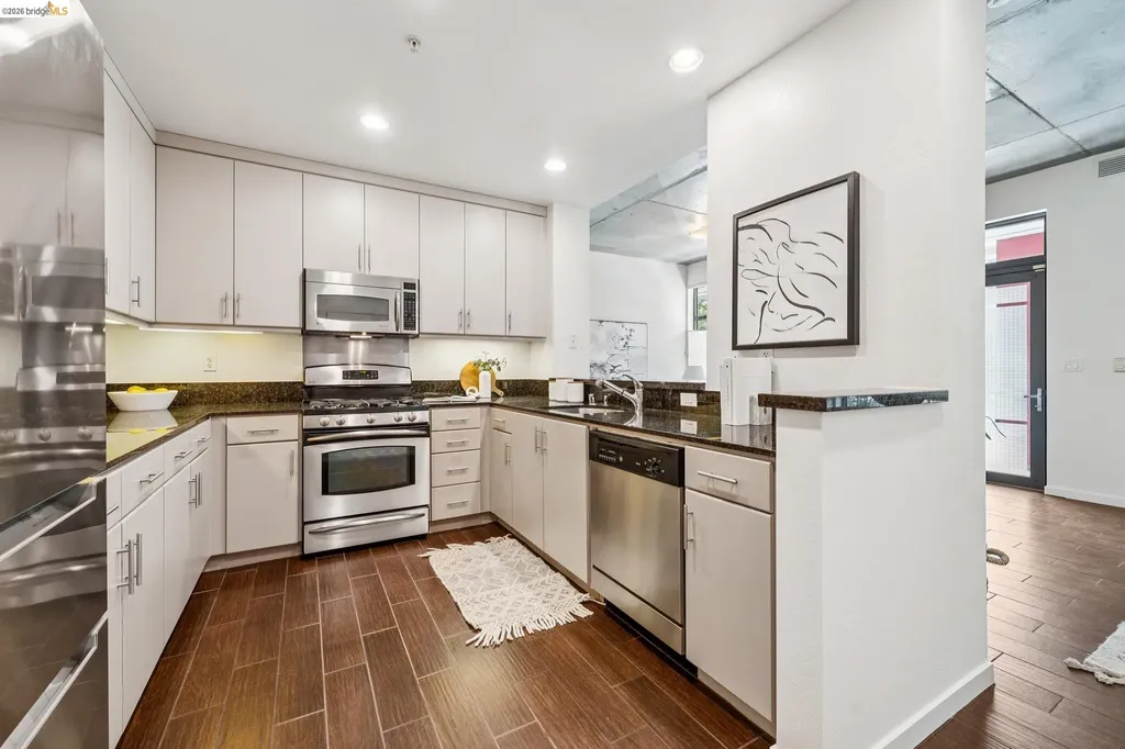 288 3rd Street Oakland CA 94607