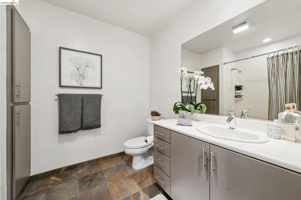 288 3rd Street Oakland CA 94607