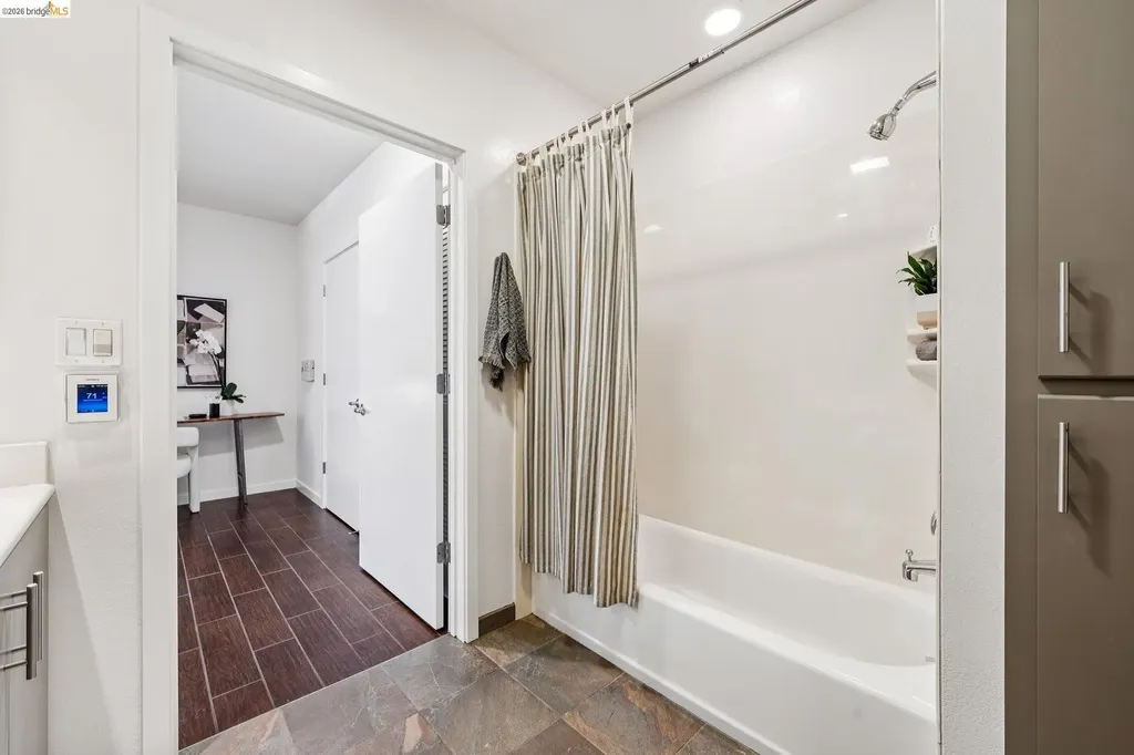 288 3rd Street Oakland CA 94607