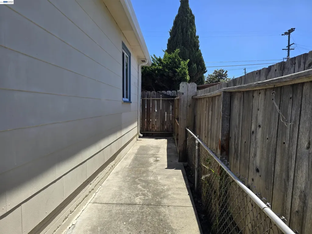 1636 Virginia Street San Leandro CA 94577