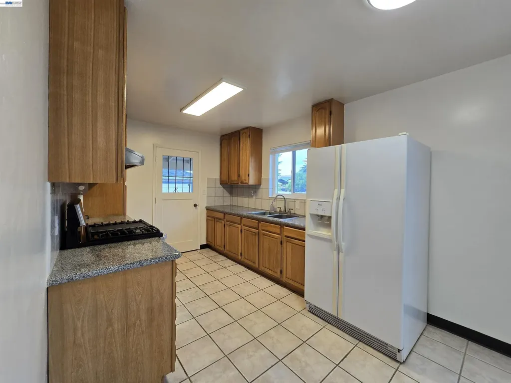 1636 Virginia Street San Leandro CA 94577