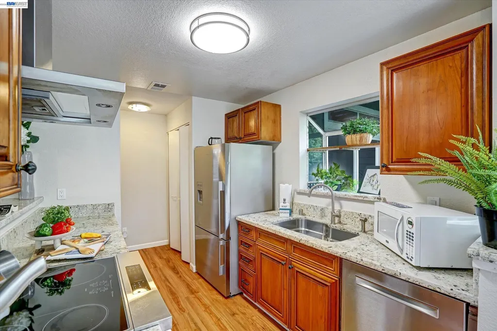7835 Canyon Meadows Pleasanton CA 94588