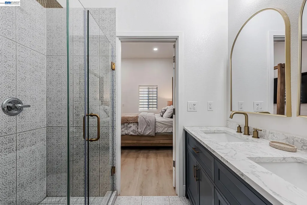 35970 Vivian Place Fremont CA 94536