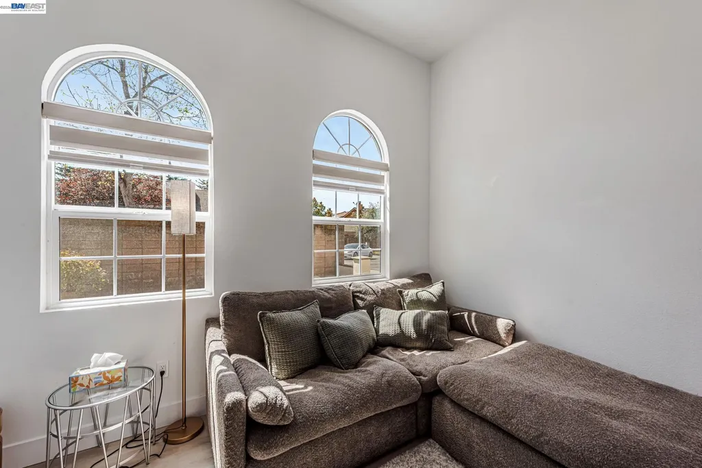 35970 Vivian Place Fremont CA 94536