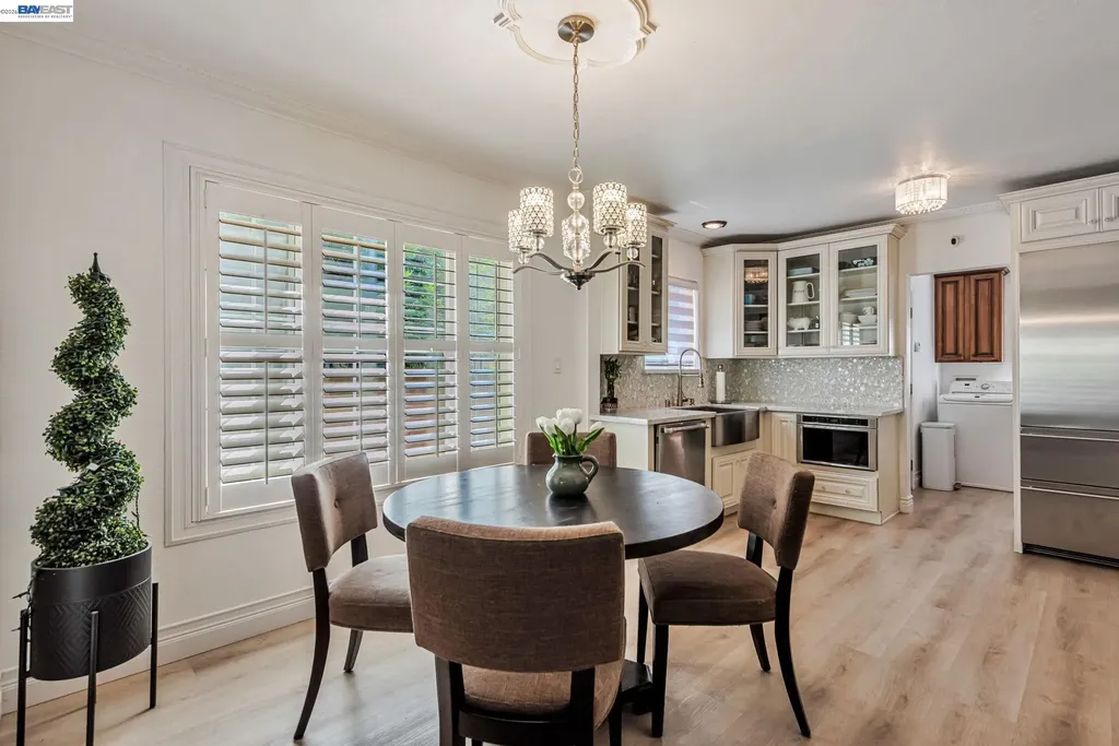 35970 Vivian Place Fremont CA 94536