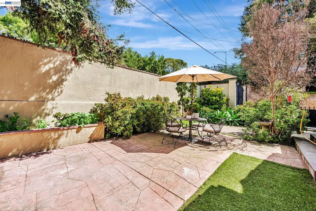 35970 Vivian Place Fremont CA 94536
