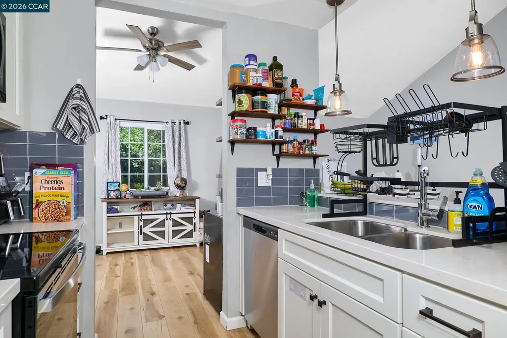3367 Benton Street Concord CA 94519