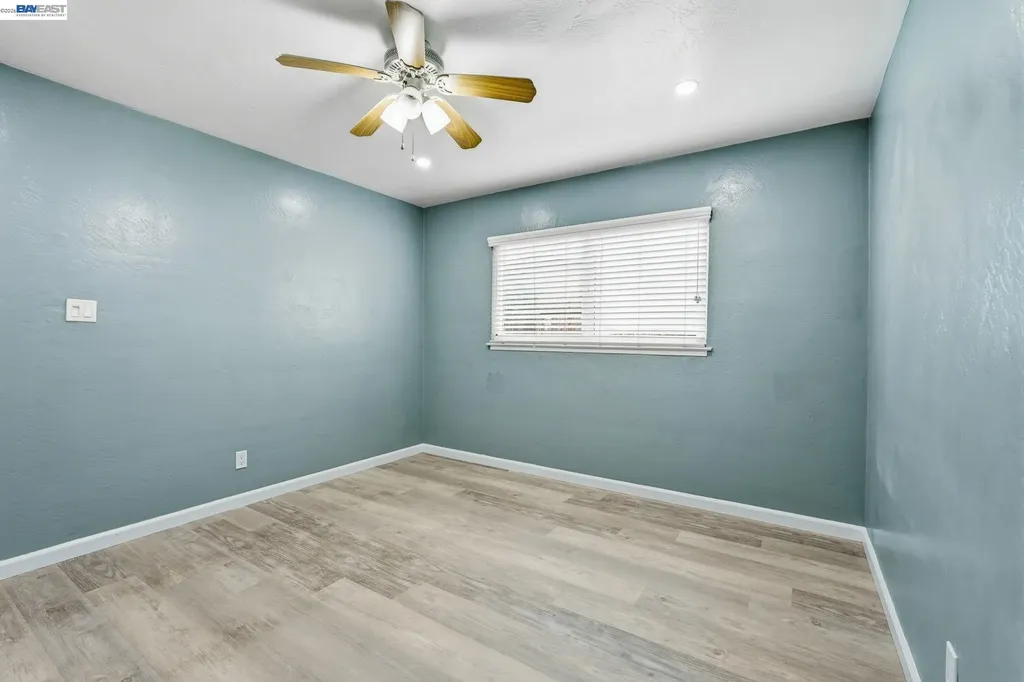 1839 Hill Avenue Hayward CA 94541