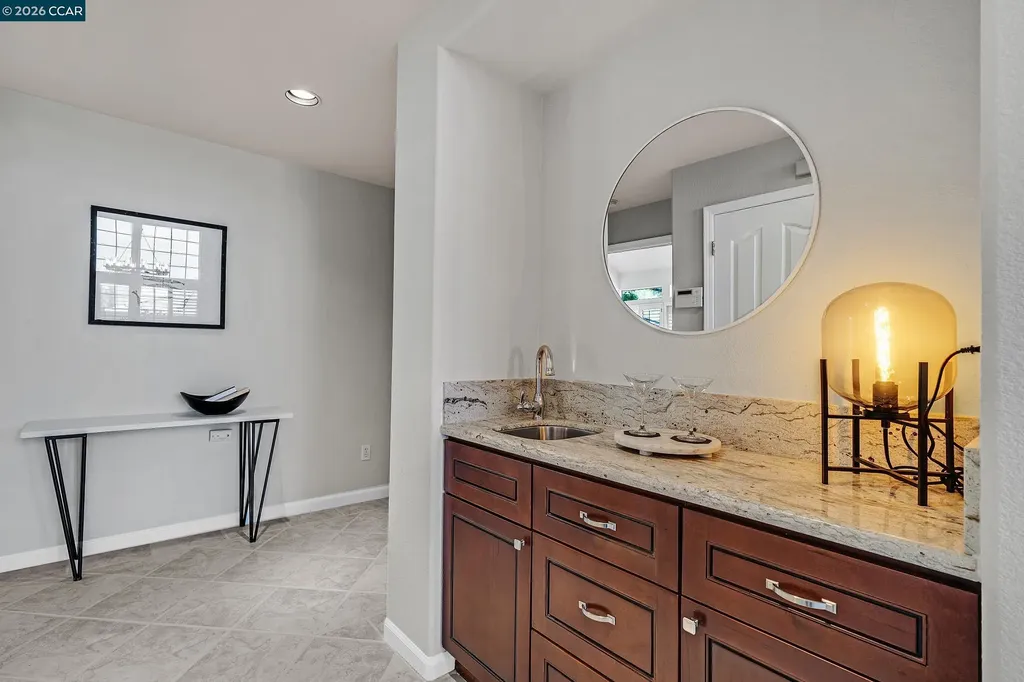 204 Vista Glen Place Martinez CA 94553