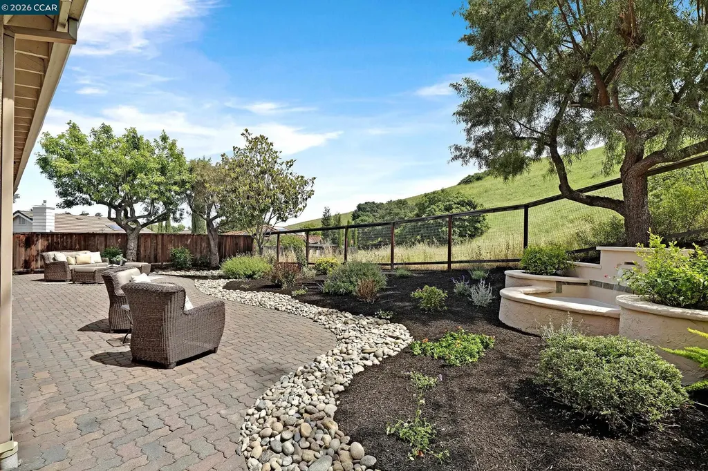 204 Vista Glen Place Martinez CA 94553