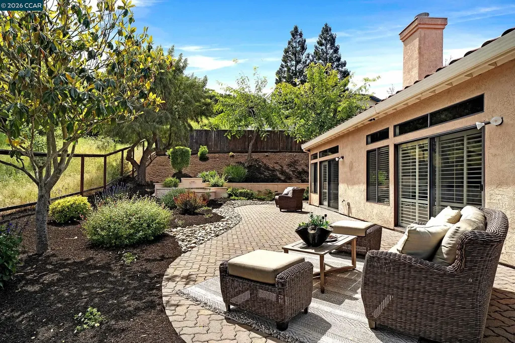 204 Vista Glen Place Martinez CA 94553