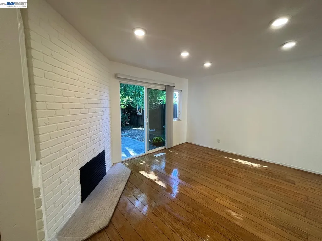 1594 Morgan Lane Walnut Creek CA 94597