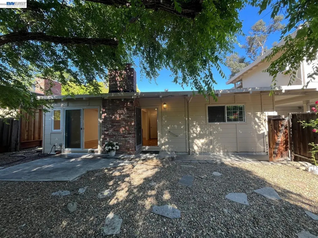 1594 Morgan Lane Walnut Creek CA 94597