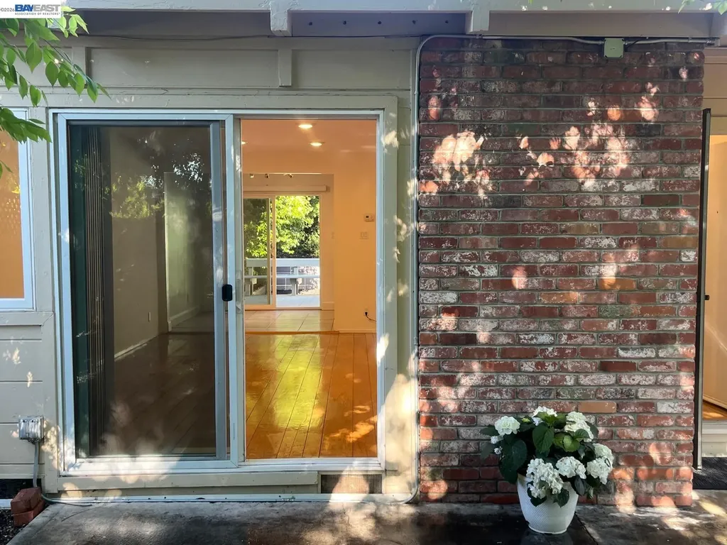 1594 Morgan Lane Walnut Creek CA 94597