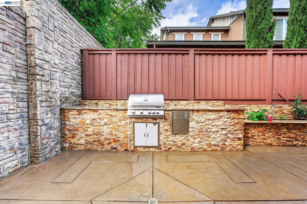 6862 Baird Street Dublin CA 94568