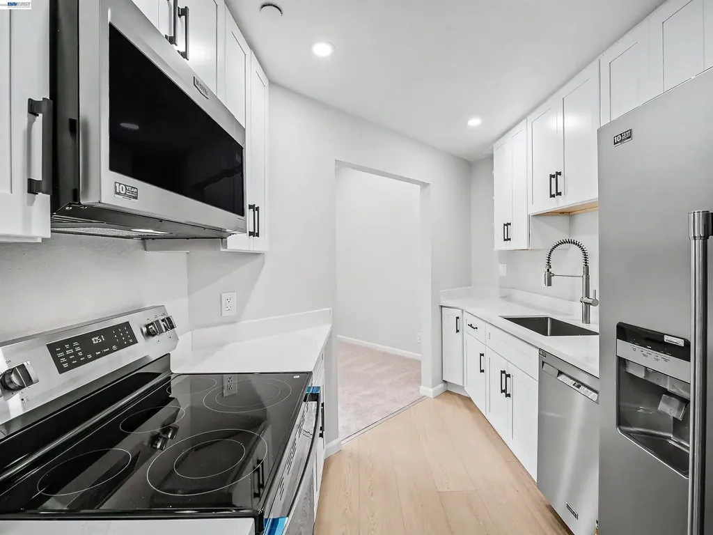 39450 Albany Common Fremont CA 94538