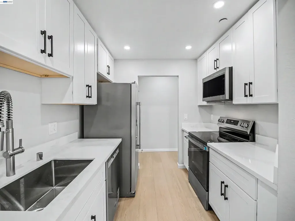 39450 Albany Common Fremont CA 94538