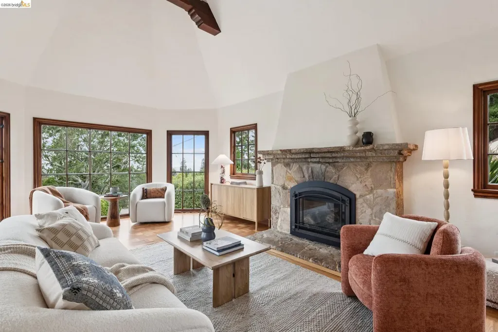 131 Montrose Road Berkeley CA 94707
