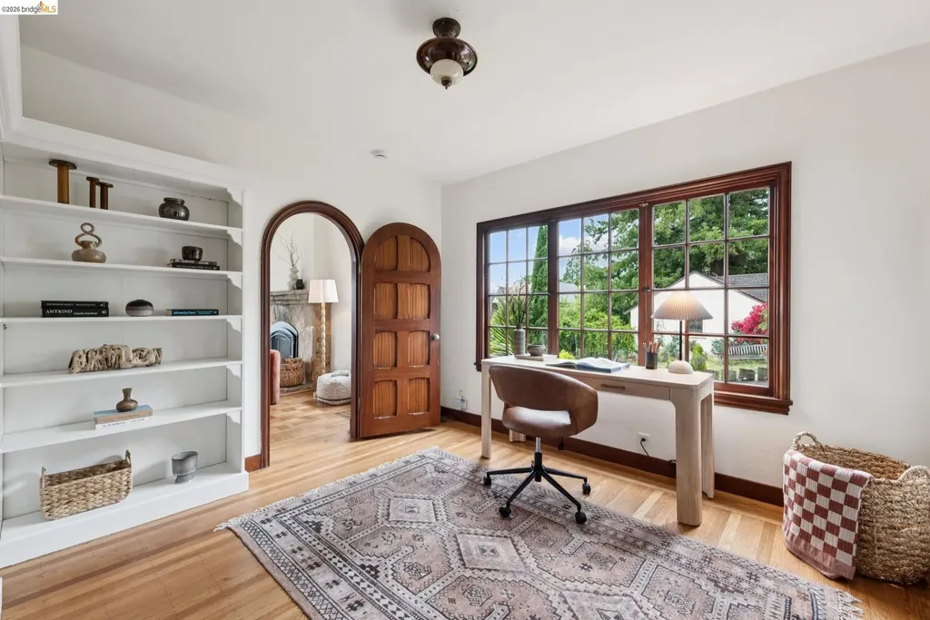 131 Montrose Road Berkeley CA 94707