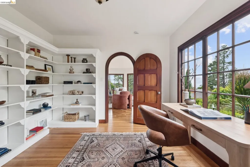 131 Montrose Road Berkeley CA 94707