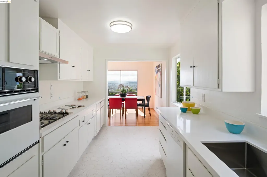 5941 Harbor View Avenue San Pablo CA 94806