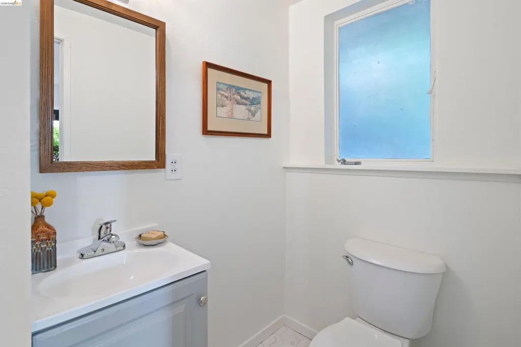5941 Harbor View Avenue San Pablo CA 94806