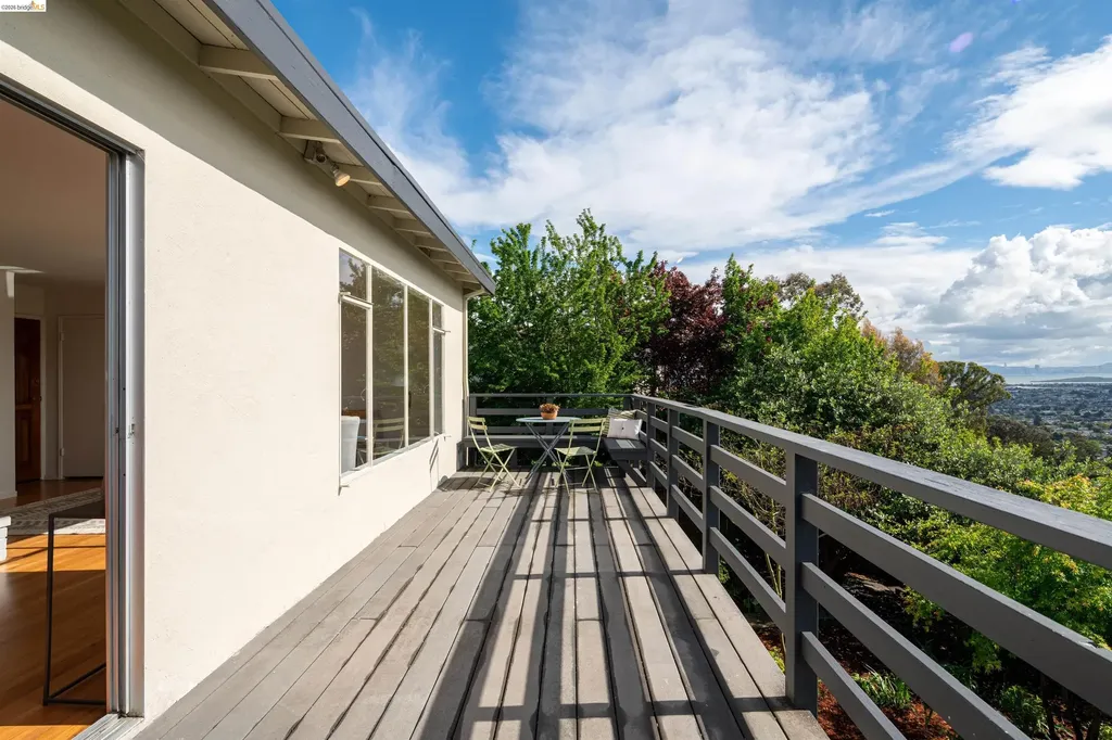5941 Harbor View Avenue San Pablo CA 94806