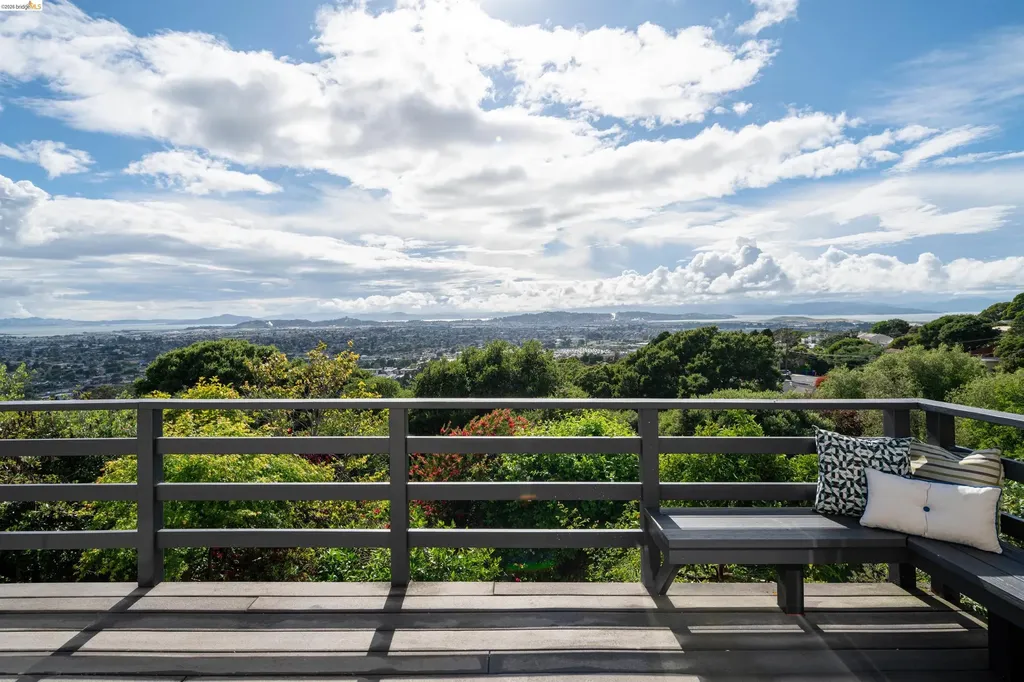 5941 Harbor View Avenue San Pablo CA 94806