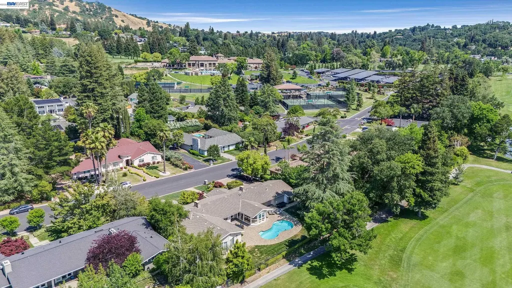 3144 Roundhill Road Alamo CA 94507