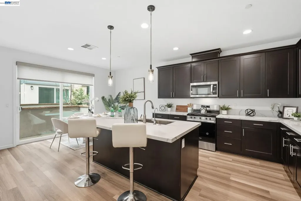 5526 Silver Way Dublin CA 94568
