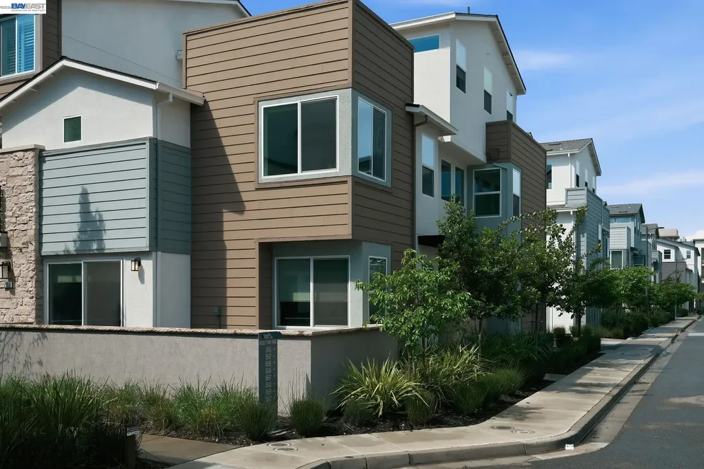 5526 Silver Way Dublin CA 94568