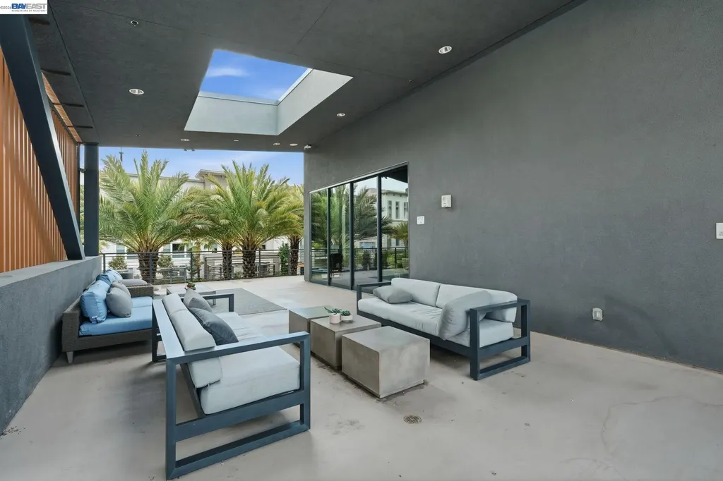 5526 Silver Way Dublin CA 94568