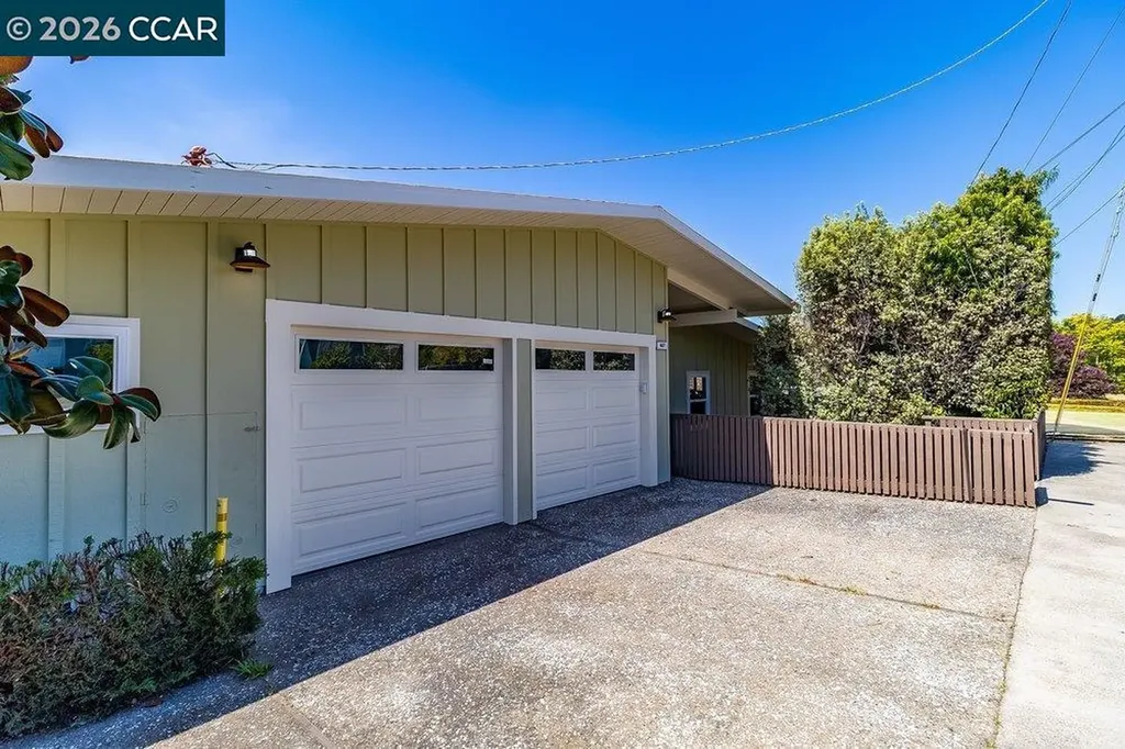 687 Sonoma Street Richmond CA 94805