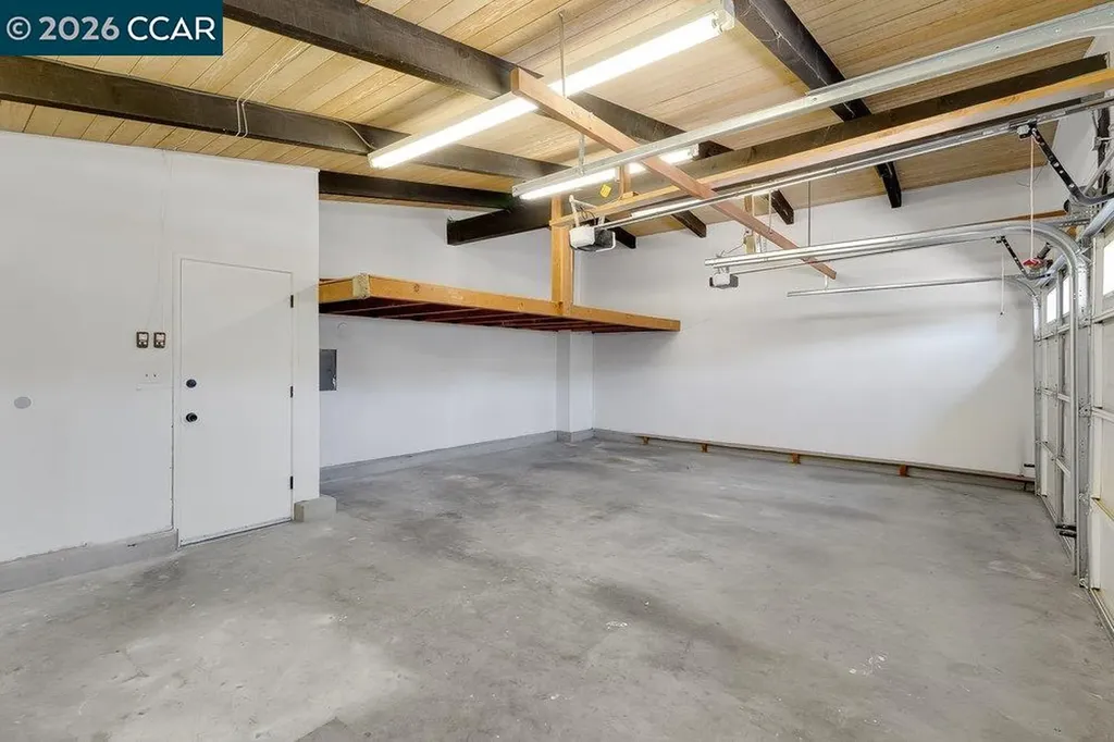 687 Sonoma Street Richmond CA 94805