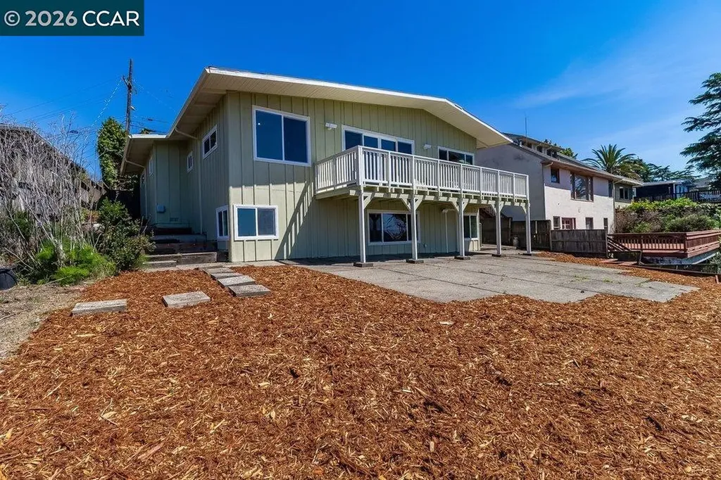 687 Sonoma Street Richmond CA 94805