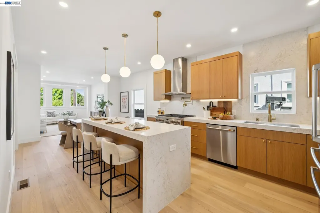 3031 Wheeler Street Berkeley CA 94705