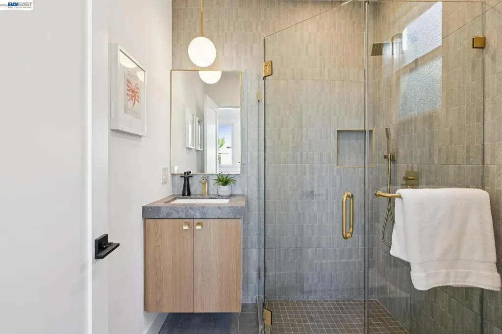 3031 Wheeler Street Berkeley CA 94705
