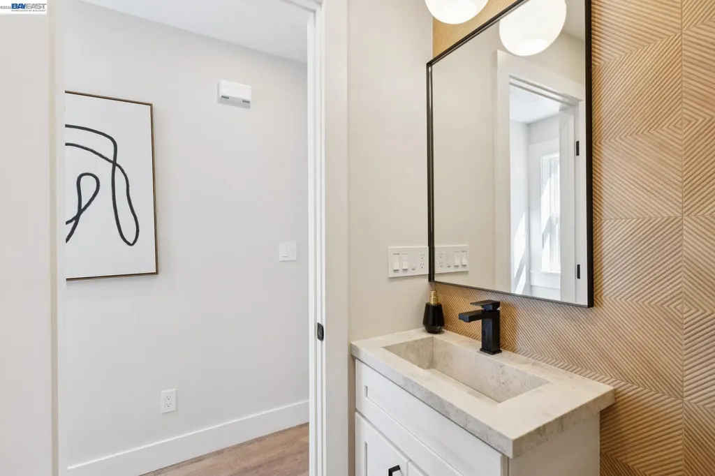 3031 Wheeler Street Berkeley CA 94705