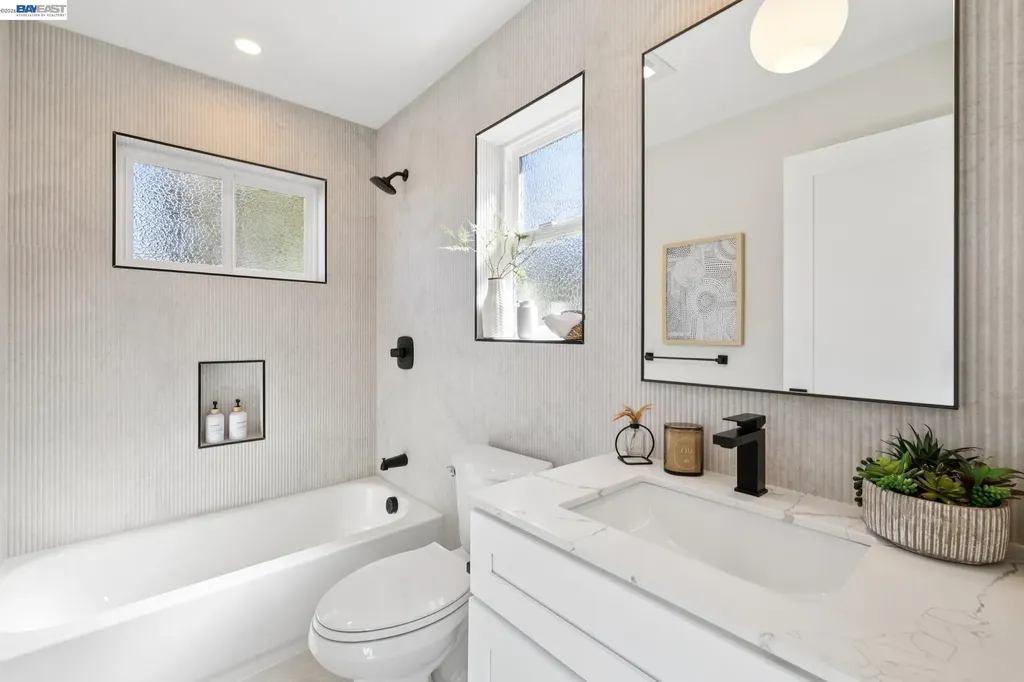 3031 Wheeler Street Berkeley CA 94705
