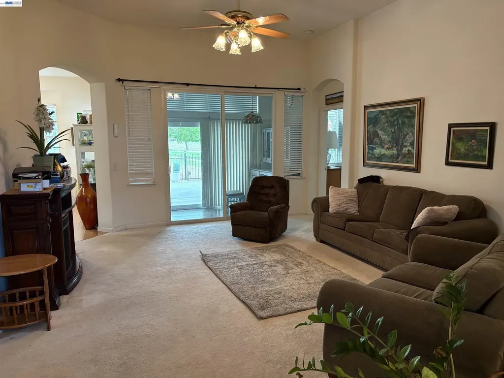 395 Grenadier Way Brentwood CA 94513