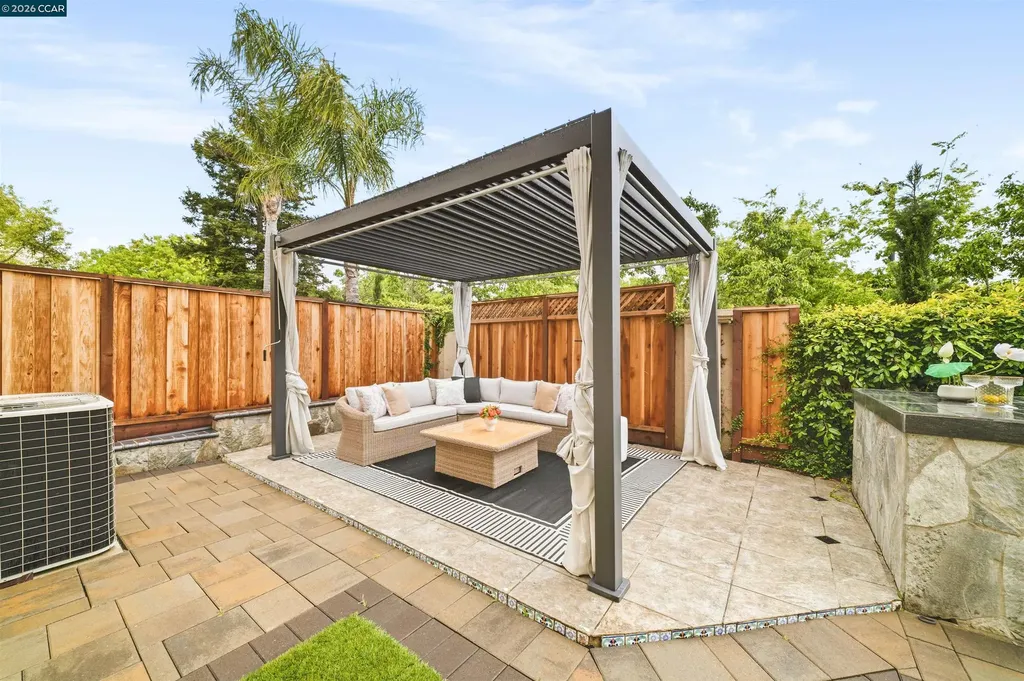 1926 Barossa Drive San Ramon CA 94582