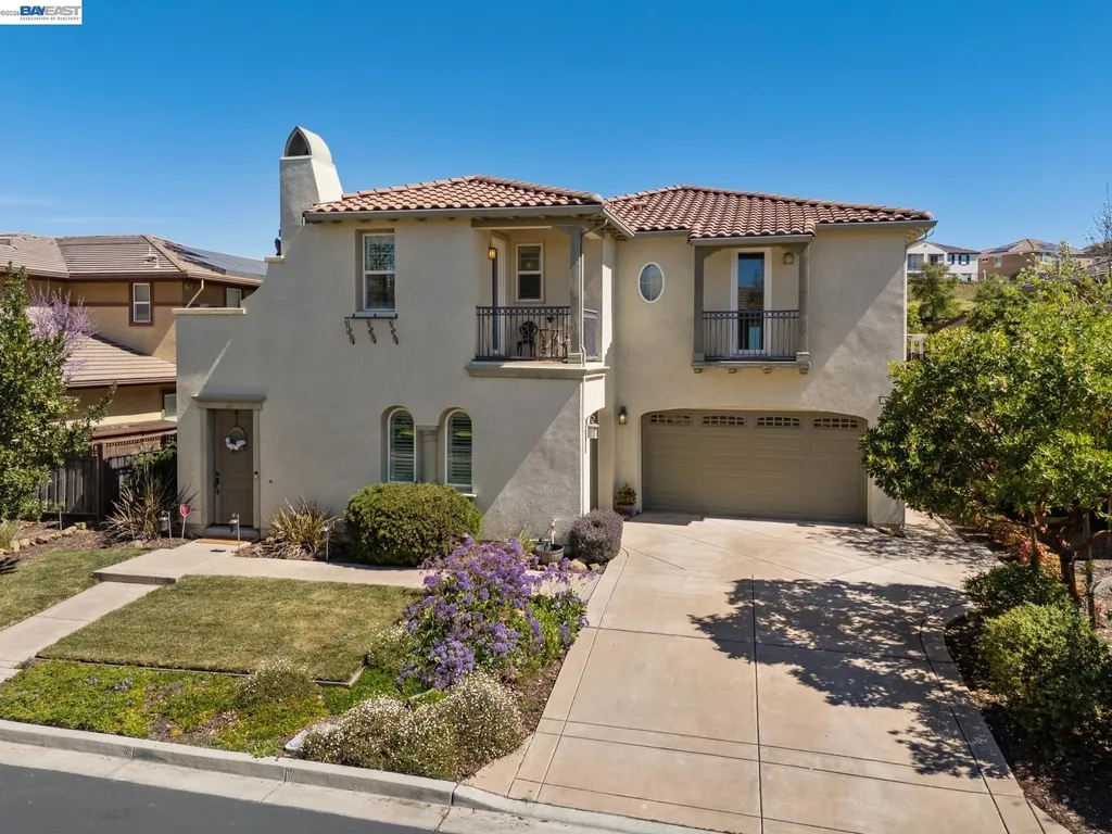 66 Adair Way Hayward CA 94542