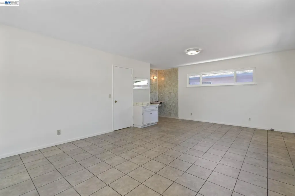 40272 Davis Street Fremont CA 94538