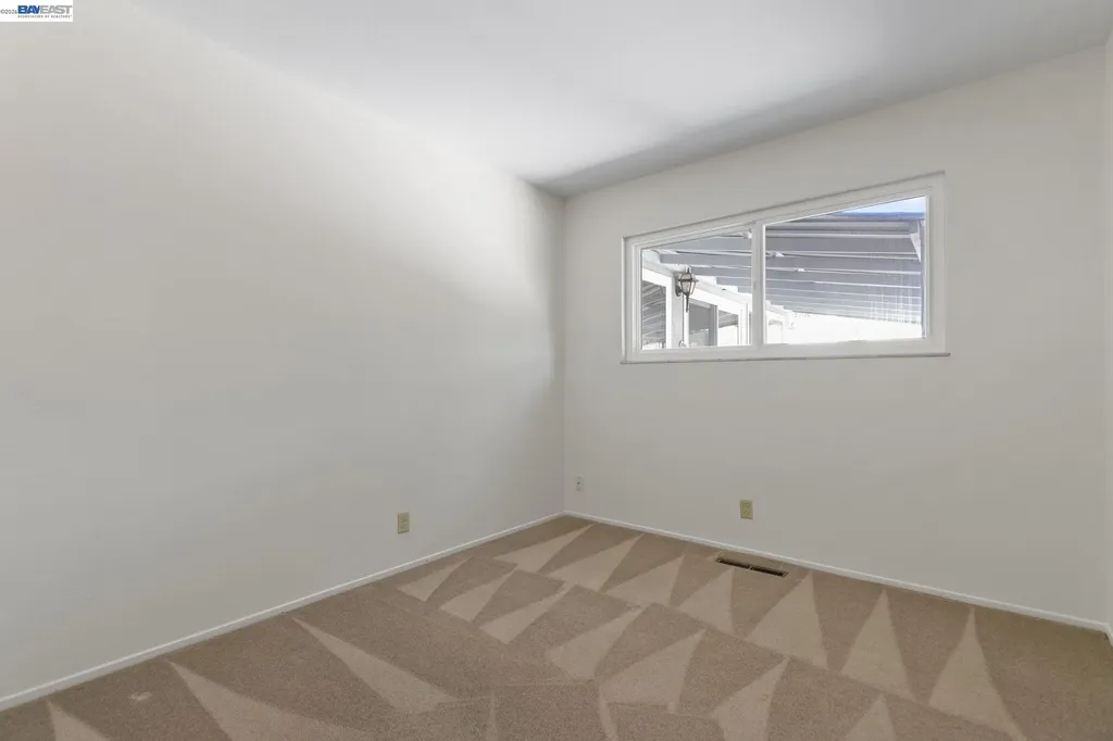40272 Davis Street Fremont CA 94538